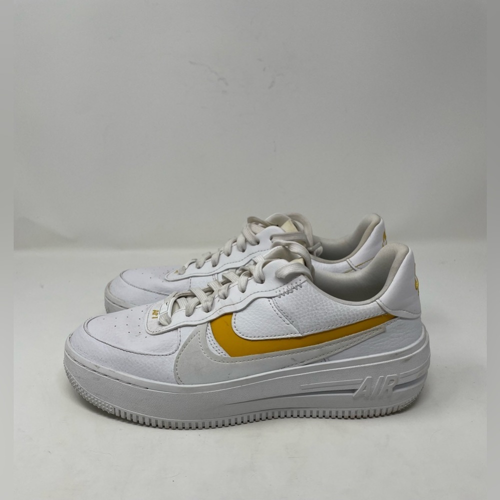 Nike Air Force 1 Platform White Yellow Ochre DJ9946-102 Size 8